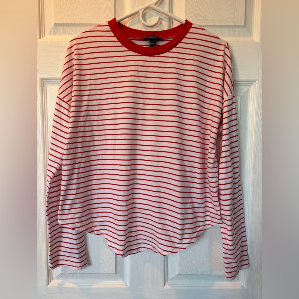Forever 21 Red/White Striped Long-Sleeve Tee (Size M)